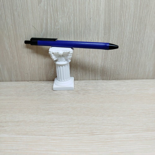 Miniature Corinthian column new, white resin