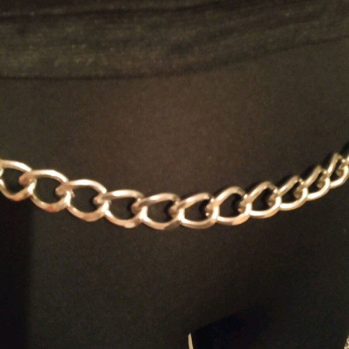 Thick chain belt like new, size 120
