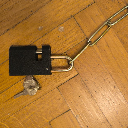 Padlocks with chain set of 2 like new