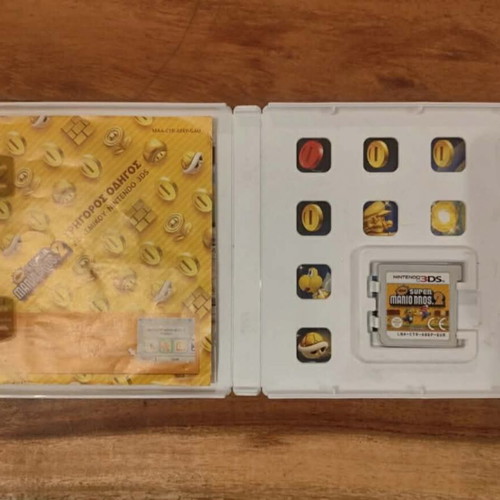 Nintendo 3DS New Super Mario Bros. used, good condition