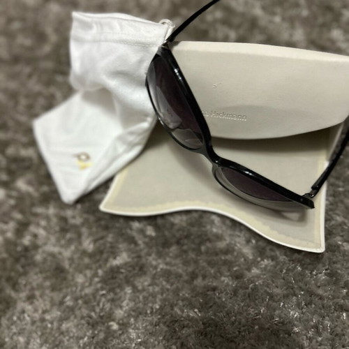 Ana Hickmann women's sunglasses like new, authentic, unworn