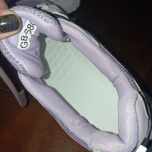 Athletic shoes size 38 with good support