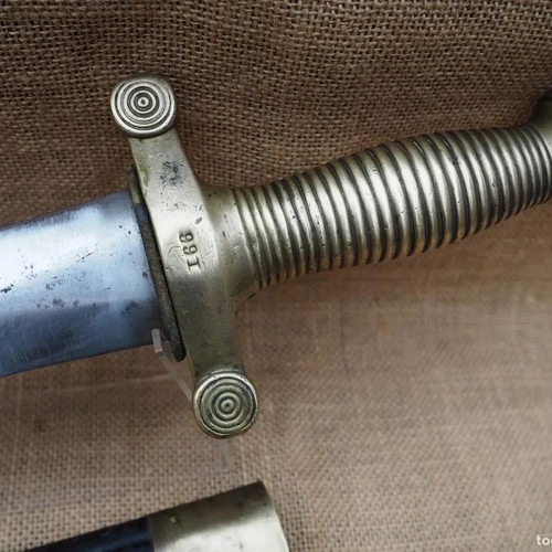 Decorative French sharpened sword used from 1831