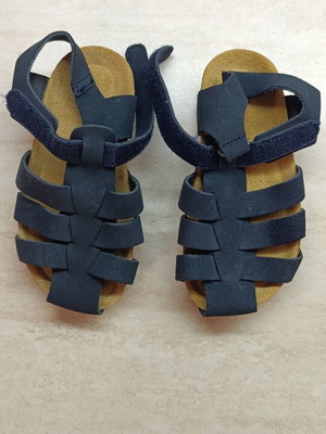 Zara Kids sandals new, dark blue suede, size 22-23