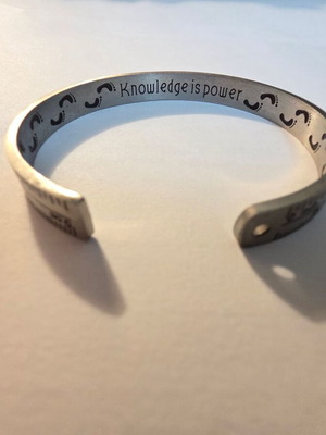 Men's bracelet cuff "Knowledge is Power" stainless steel silver like new