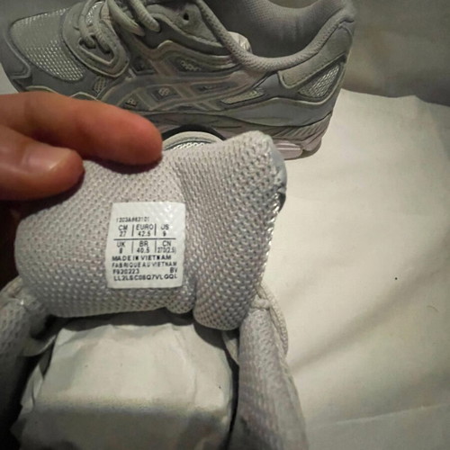 Asics Gel-Kayano sneakers, silver grey, size 42.5