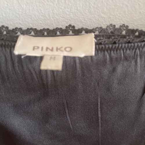 Pinko skirt used with satin and matte tulle combination