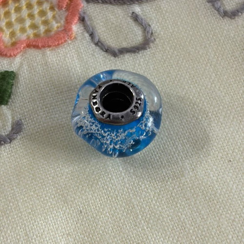 Pandora Murano sea blue charm