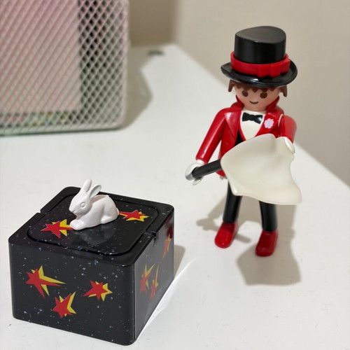 Playmobil Magician Special set 4667 like new