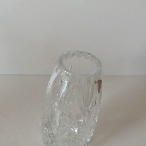 Vintage crystal oval barrel vase with cut glass, 13 cm