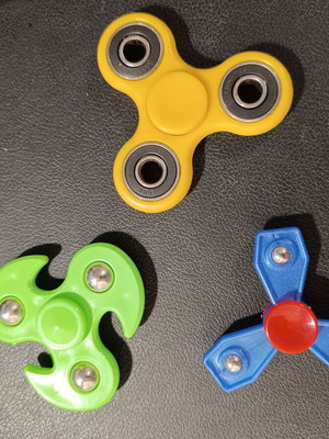Fidget spinners used, set of 3 plastic