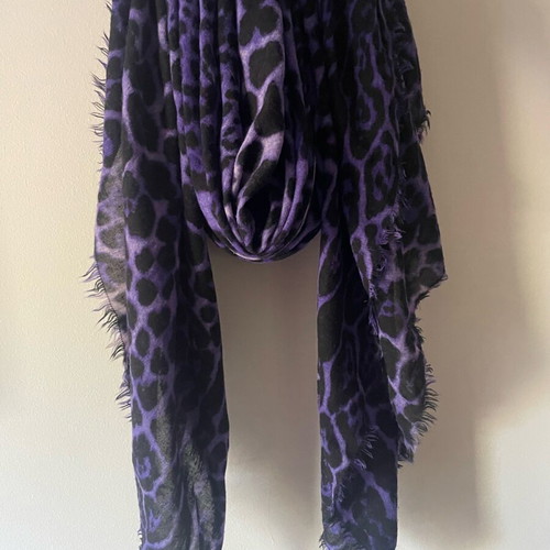 Yves Saint Laurent scarf used, vintage wool cashmere, purple and black leopard