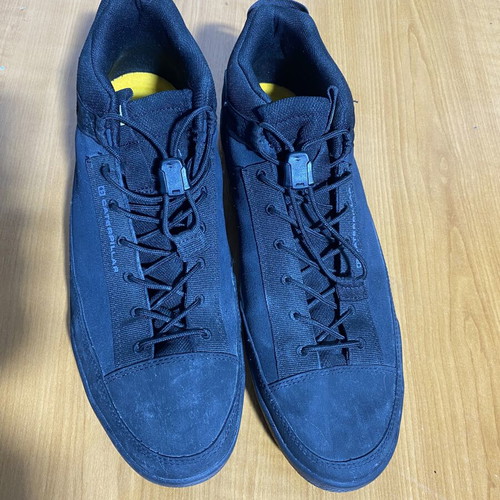 Caterpillar men's shoes size 46 like new, black athletic
