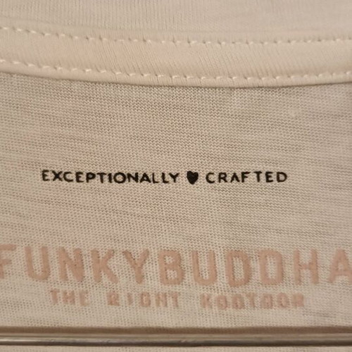 Funky Buddha short-sleeve cotton t-shirt used, with print