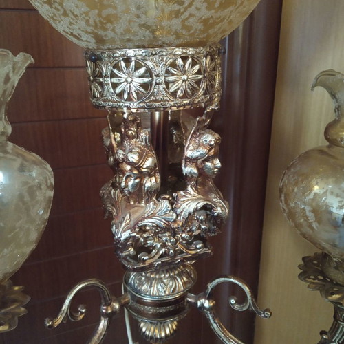 Floor lamp used, gold-bronze color, height 1.60 m