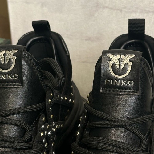 Pinko Ariel 28 sneakers new, black size 36 with rhinestone details