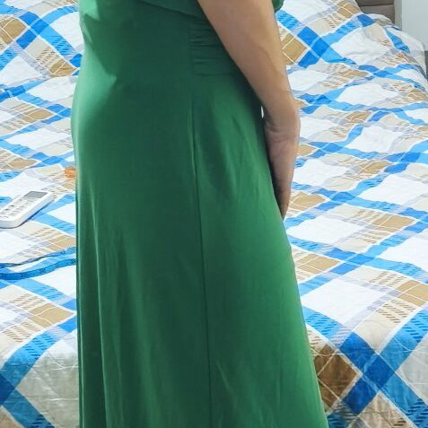 Maxi green dress like new with slit and open back