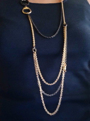 Necklace with multiple chains in gold and gray, like new