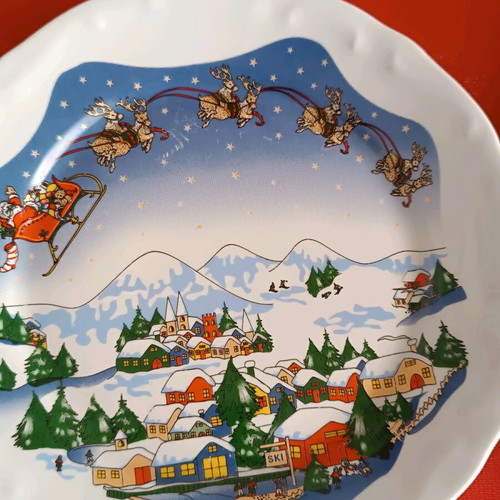 Set of 2 Vintage Plates new 17 cm Made in England
