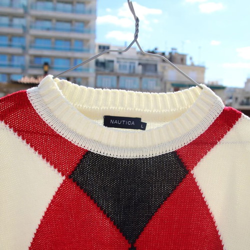 Nautica sweater like new, size L, white and red