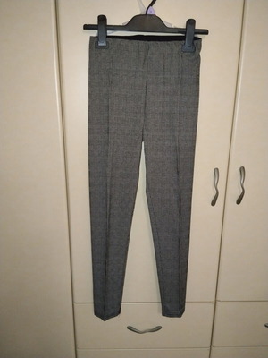 Checked slim pants leggings like new, black and grey