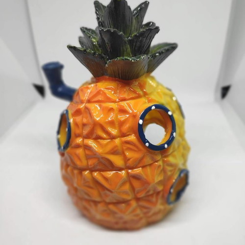 Aquarium decoration SpongeBob pineapple house like new
