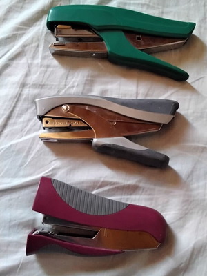 Set of 3 staplers used, not working