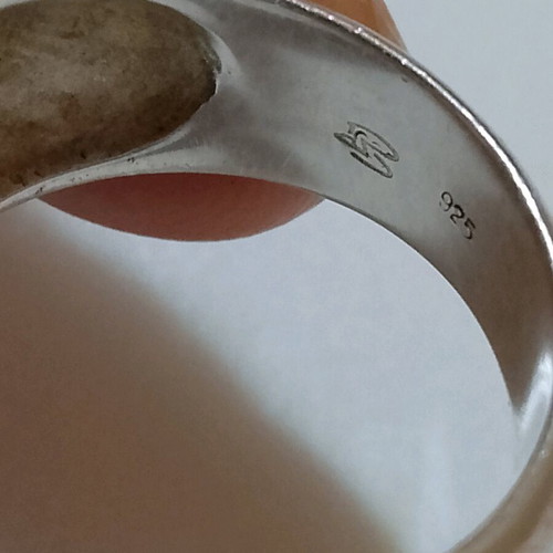Silver ring 925 like new with orange stone