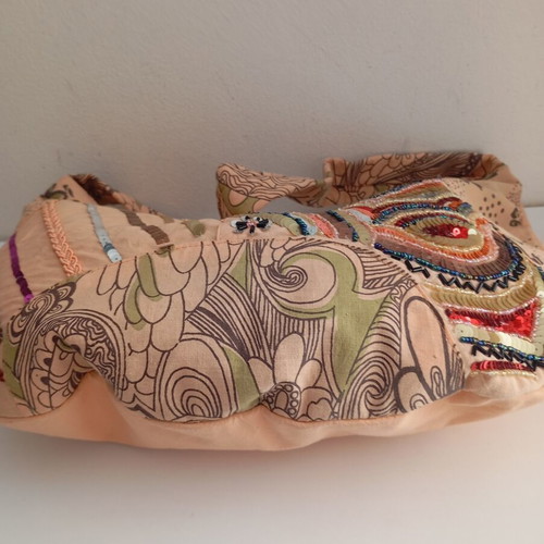 Women's fabric shoulder bag with sequins, rose color