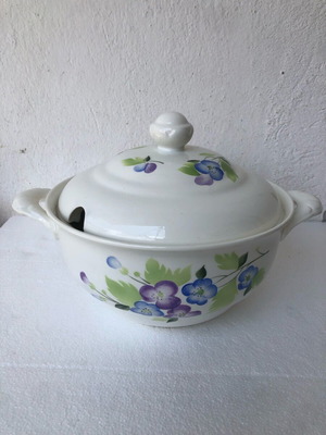 Πορσελάνη σουπιέρα 3 λίτρων σε εξαιρετική κατάσταση