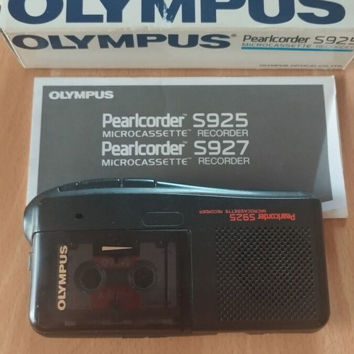 Olympus Pearlcorder S925 microcassette voice recorder