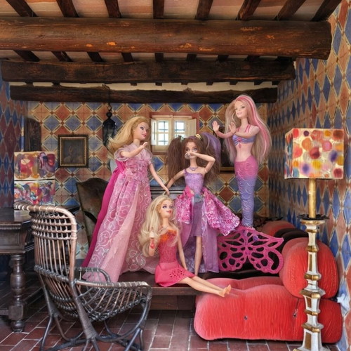 Vintage Barbie dolls pack of 4 from 2000s movies