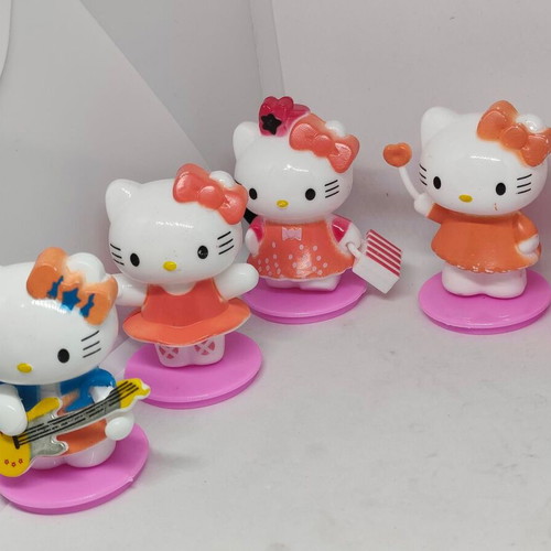 Hello Kitty collectible figure set of 8, like new