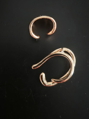 Cuff earrings set of 2, new, gold color by Al'Oro