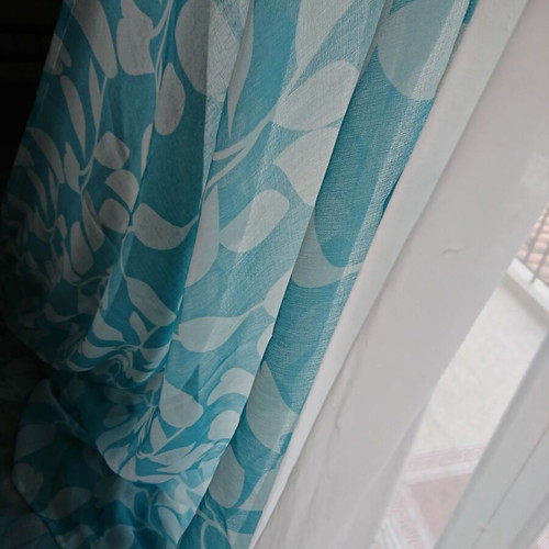 Curtains two panels with rings, white leaf pattern on turquoise