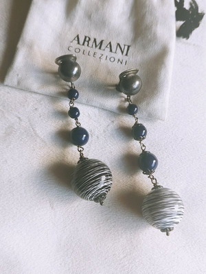 Armani σκουλαρίκια με κλιπ μεταχειρισμένα, μπλε marine, μήκος 7,5εκ