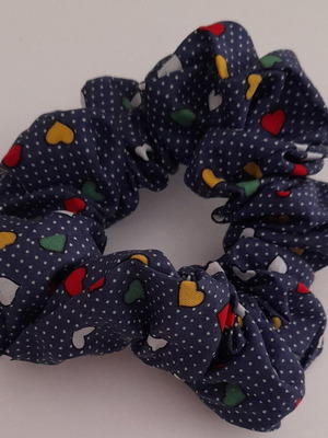 Χειροποίητα κοκαλάκια μαλλιών scrunchies με καρδούλες μπλε βαμβακερά