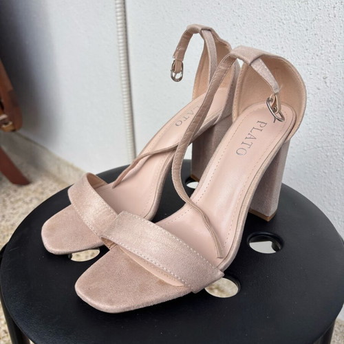Plato beige suede women's sandals with 10cm block heel like new, size 39