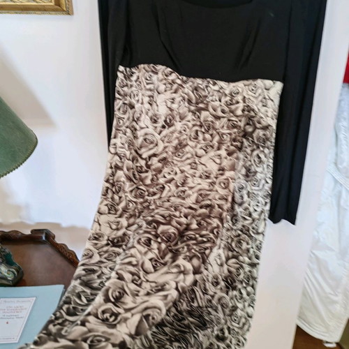 Burani collezioni dress used, black with black and white pattern, size small-medium