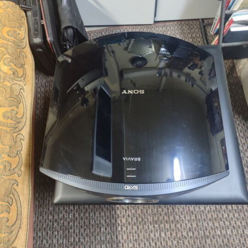 Sony Bravia VPL-VW60 Full HD Projector SXRD, like new, 5 hours lamp