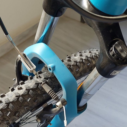 Mountain bike Taboo like new, 29 inch wheels, front suspension, 18 speeds