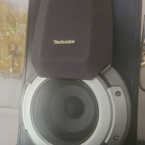 Radio cassette and CD player with 2 speakers used