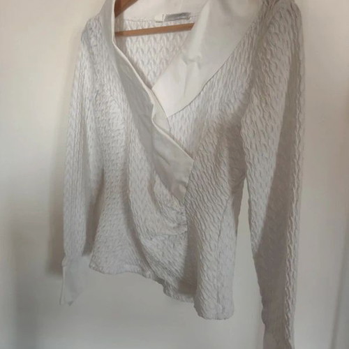 Naracamicie white elastic wrap blouse size S like new