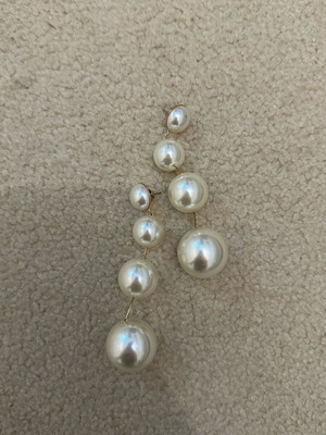 Zara earrings like new