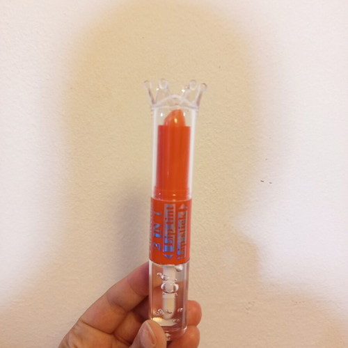 Double lipgloss beauty set with accessories and gifts