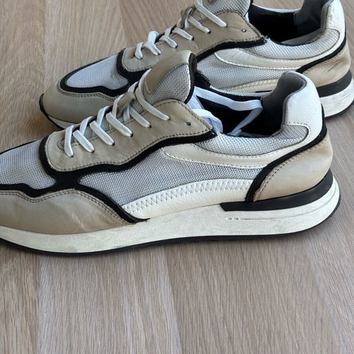 Marco Tozzi sneakers used, size 44, beige and black