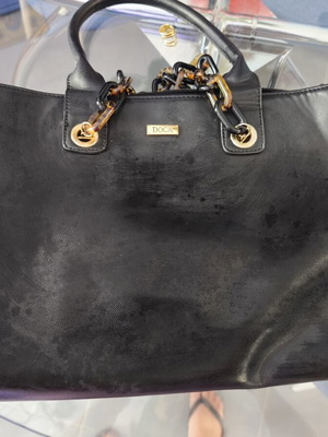 Doca shoulder bag lightly used, black