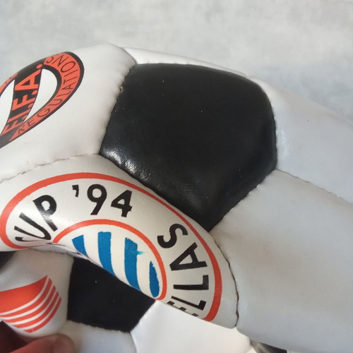 Vintage Mundial 1994 soccer ball like new