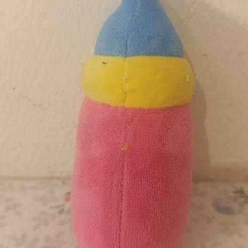 Plush pet toy set with squeaker mechanism, like new, 5 pieces