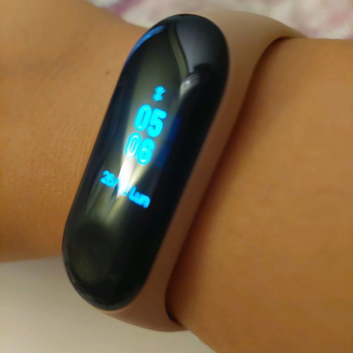 Xiaomi Mi Band 3 Activity Tracker with 2 Silicone Straps new